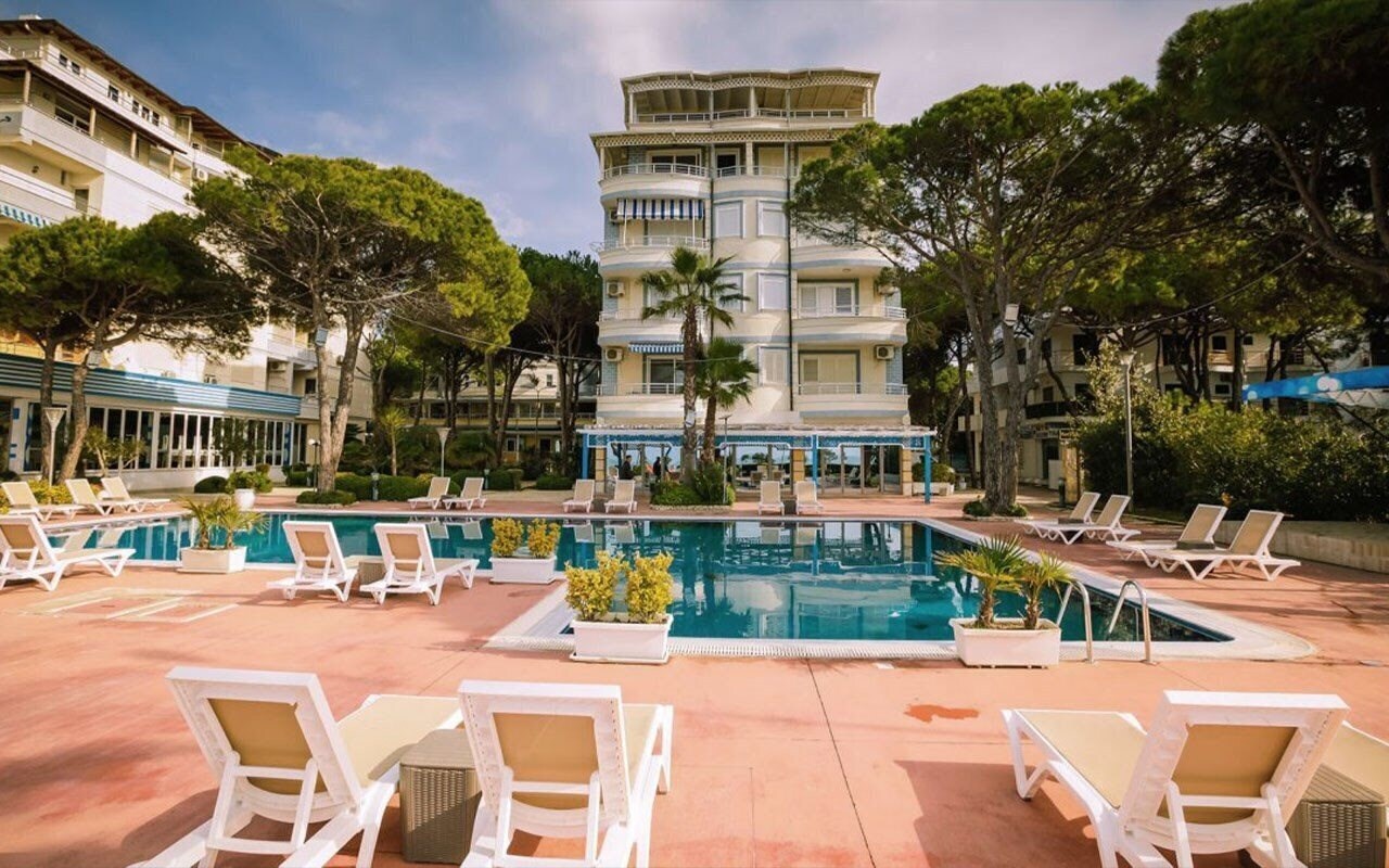 Отель Hotel Fafa Beach 5*